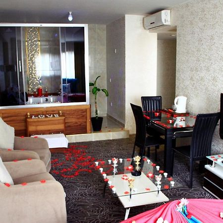 Hit Suites Beylikduezue Büyükçekmece Exterior photo